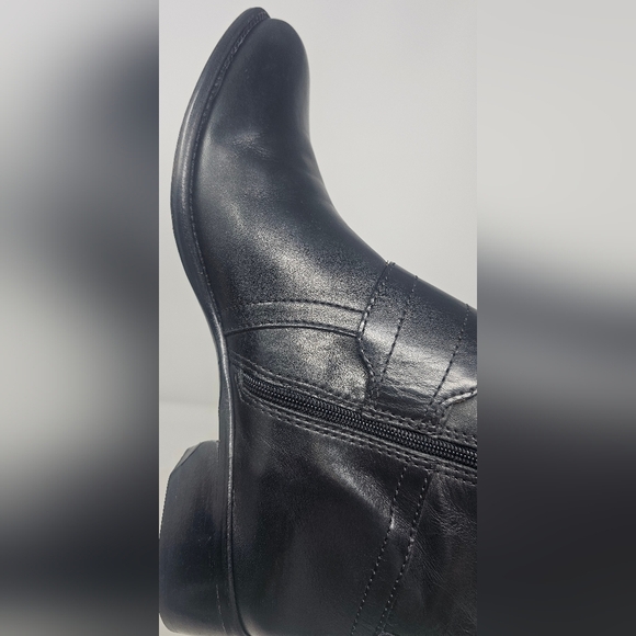 Corso Como Classic Black Leather Knee High Buckled Riding Boots Size 7.5M - Picture 7 of 16